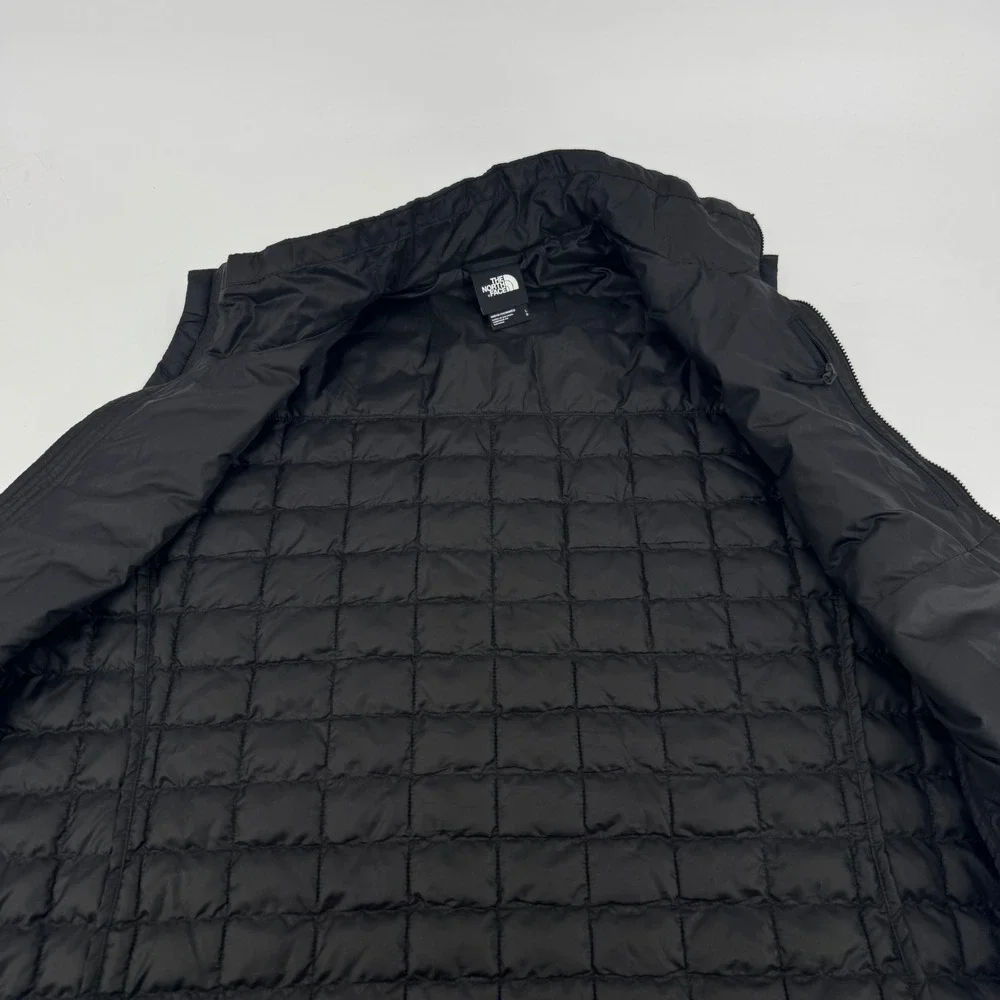 The North Face Mens ThermoBall Eco Vest Black Quilted Puffer Large NF0A3Y3N